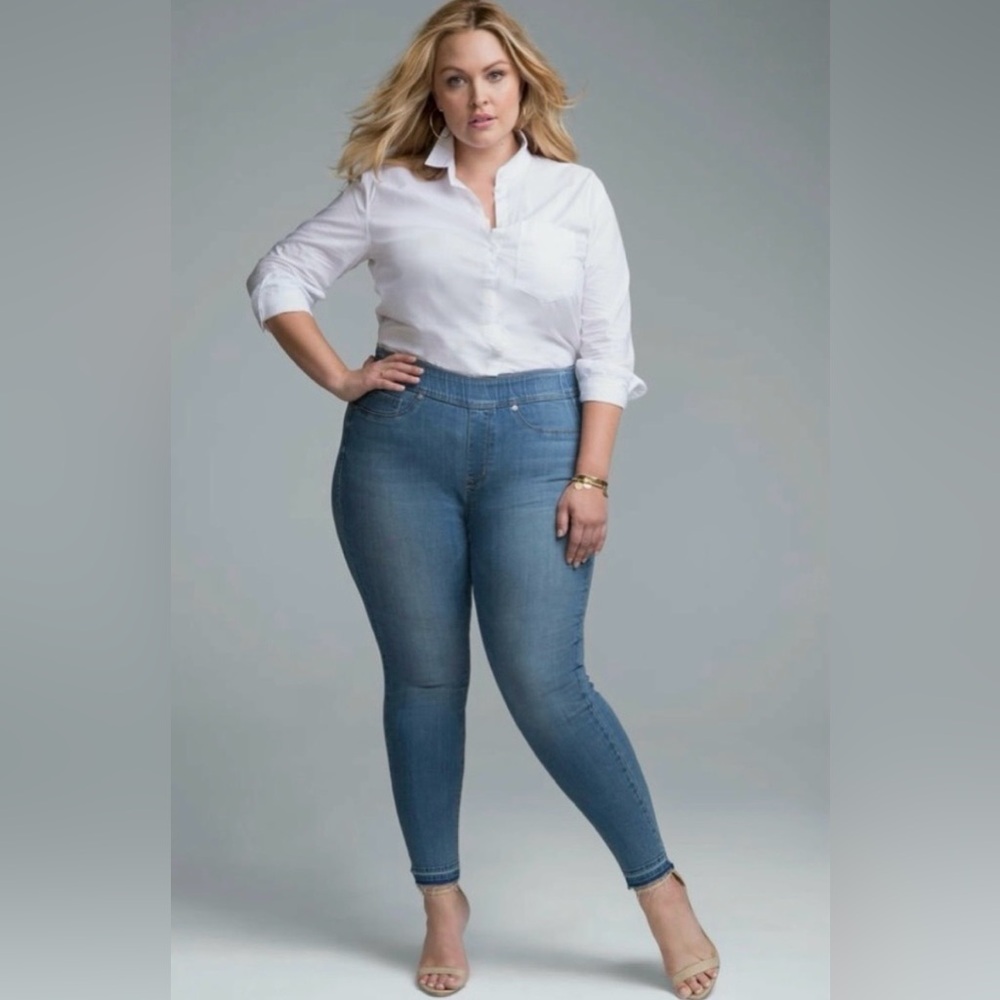 NYDJ Curves 360 Sculpt Pull-on Released Fray Hem Jean Legging Size 8